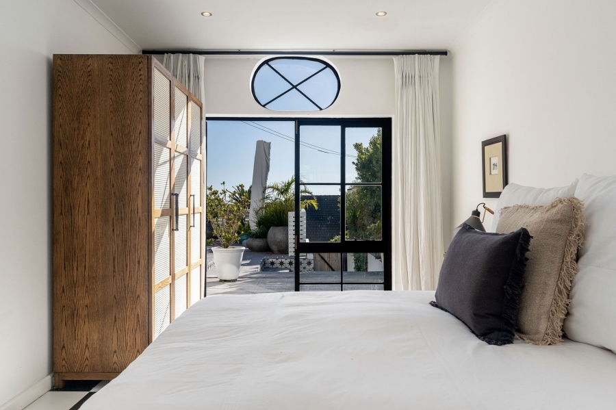 5 Bedroom Property for Sale in Camps Bay Western Cape